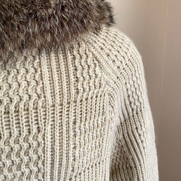 Vintage Loretta Double Button Long Knitted Tan Coat Size L w/ Animal Fur Collar - Picture 6 of 10